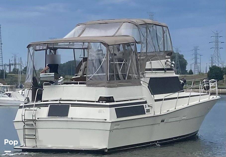 Slide: The Image of Viking 43 Double Cabin Aft Cabin Encliosure - 11438134