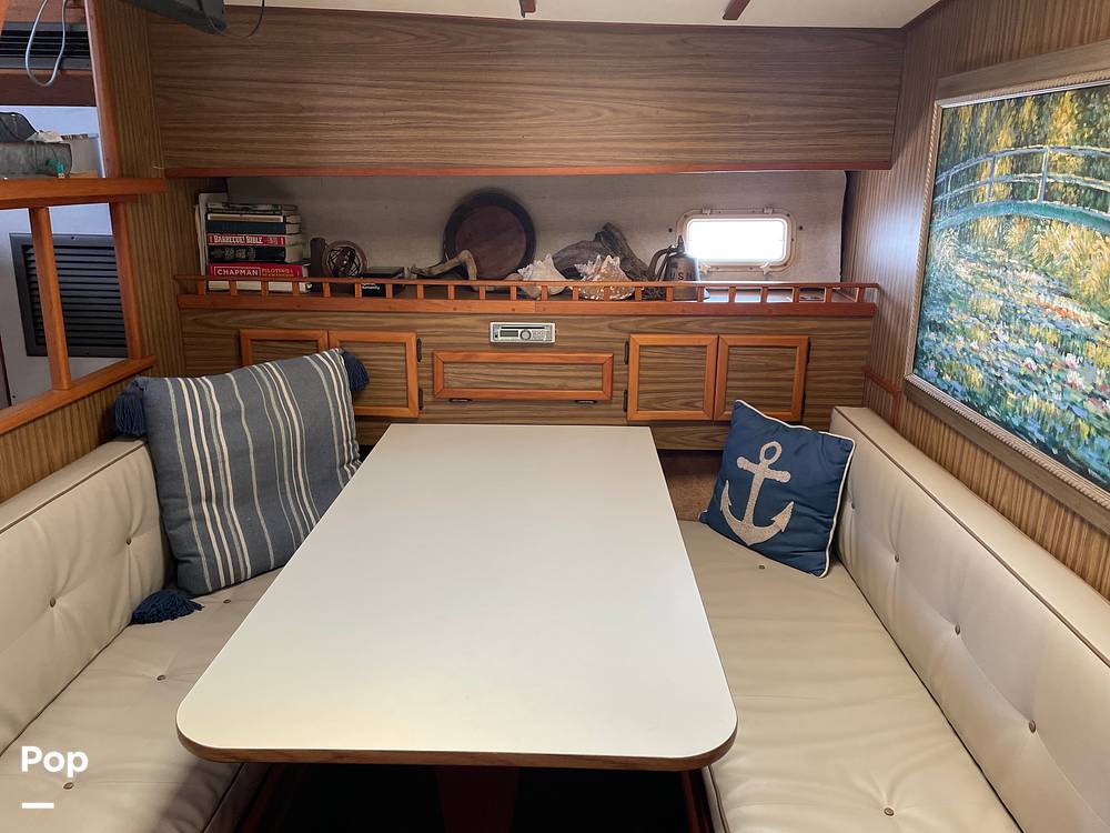 Slide: The Image of Viking 43 Double Cabin Motoryacht 1976 - 11438173