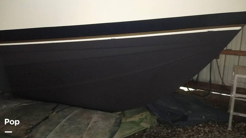 Slide: The Image of 1976 Viking 43 Double Cabin Motoryacht for sale in Portage, IN - 67
