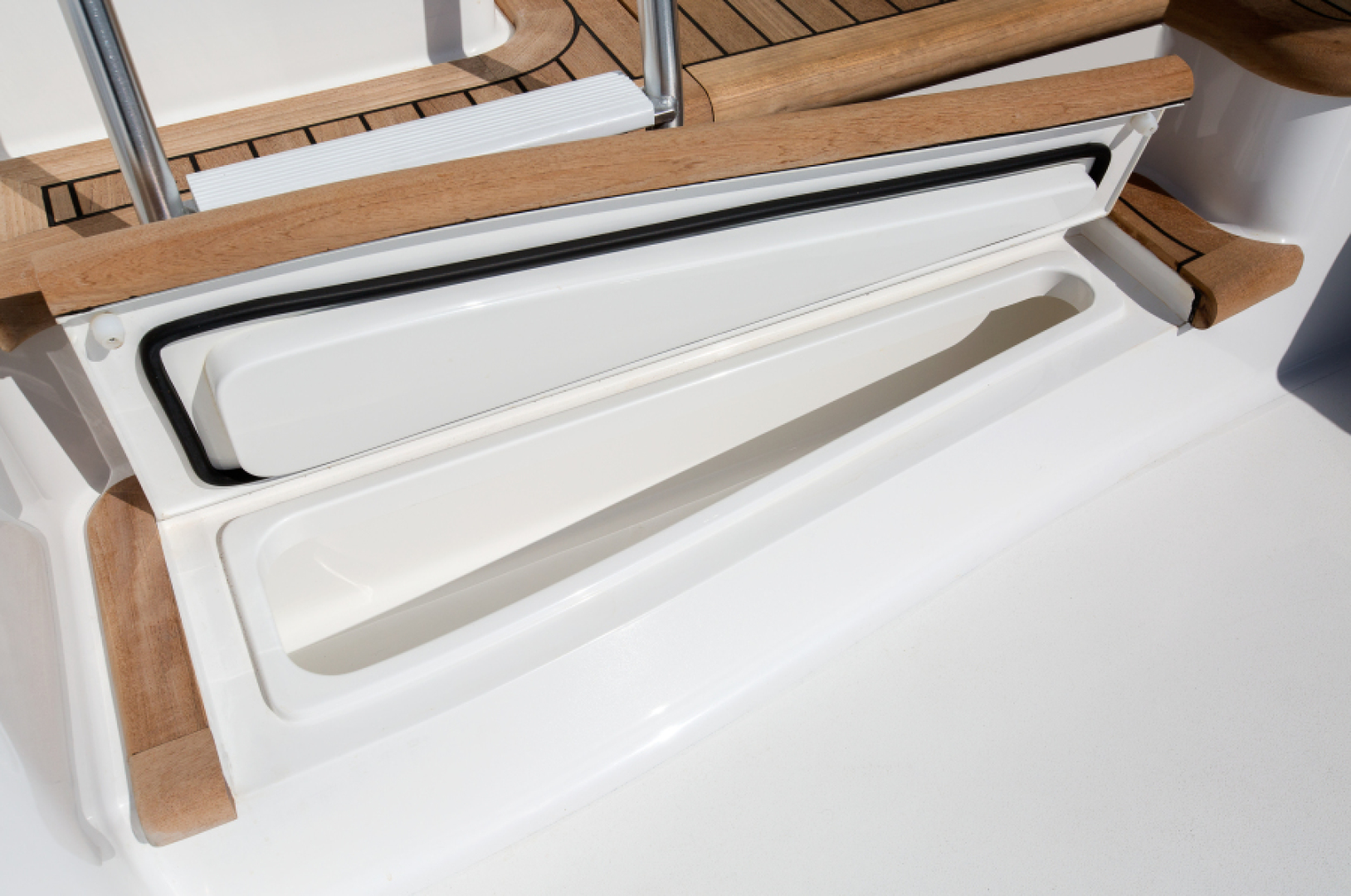 Slide: The Image of 2023 44 Viking Convertible - 3203457