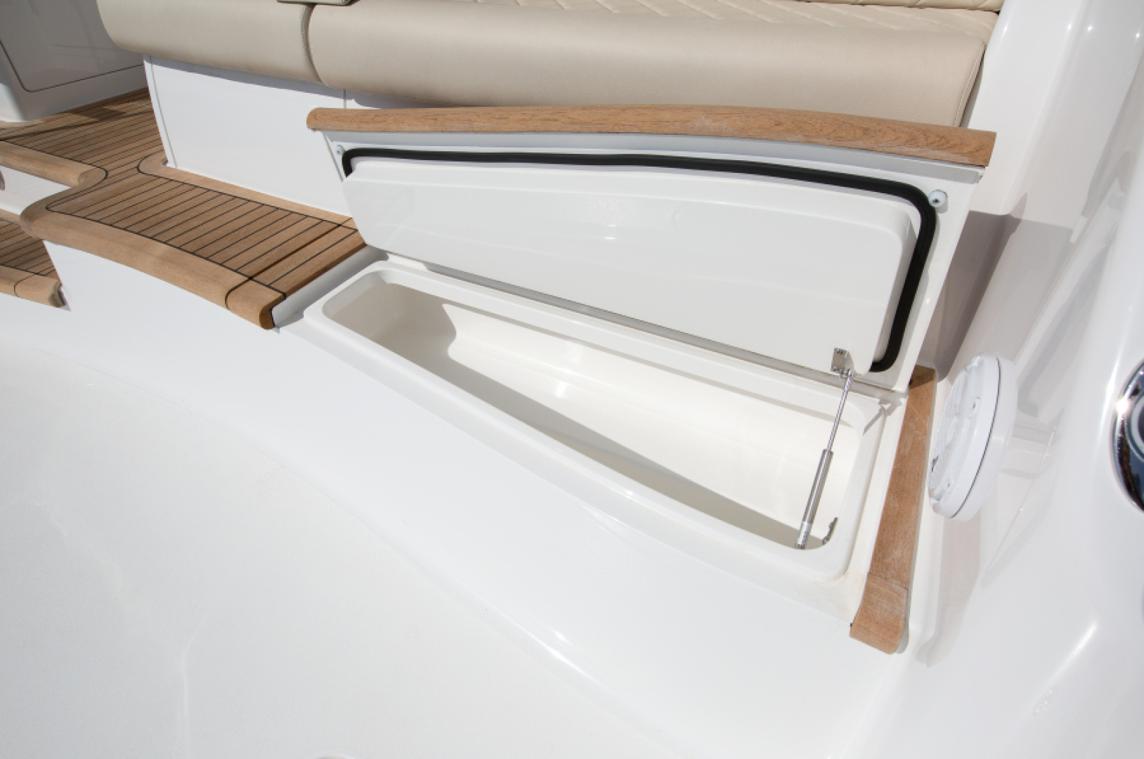 Slide: The Image of 2023 44 Viking Convertible - 3203460