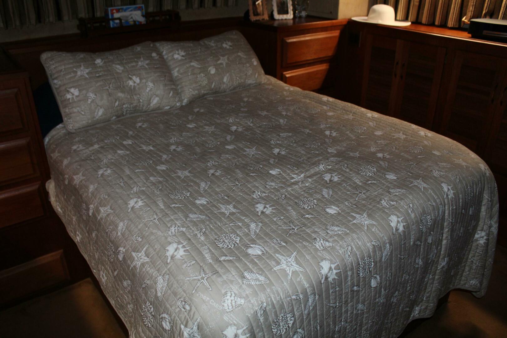 Slide: The Image of Viking 44 Motor Yacht 1986 - 5291329