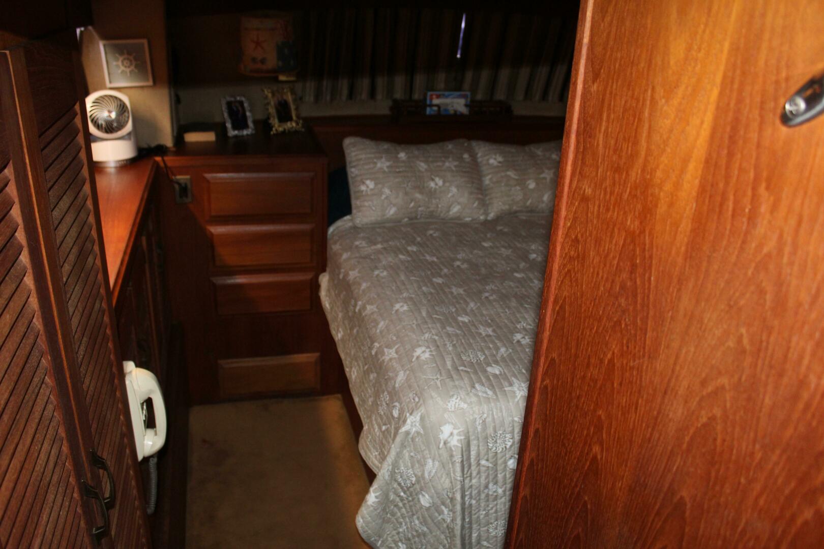 Slide: The Image of Viking 44 Motor Yacht 1986 - 5291336