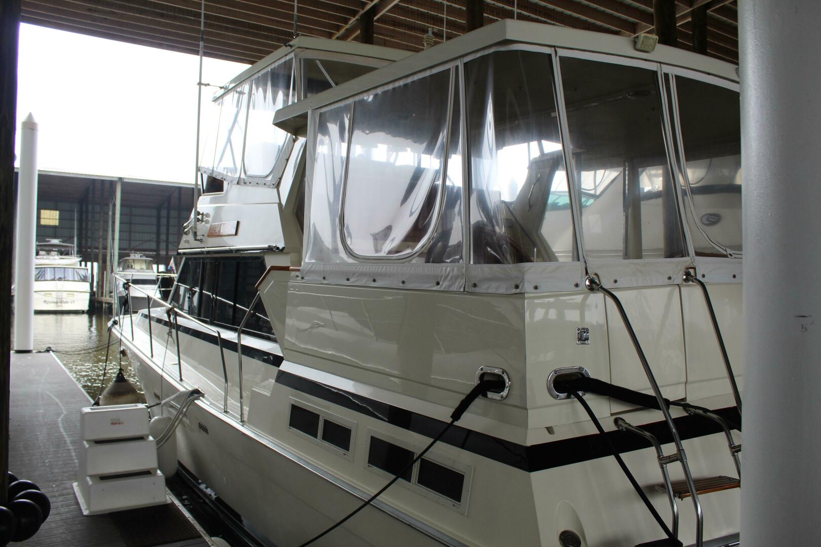 Slide: The Image of Viking 44 Motor Yacht 1986 - 5291349