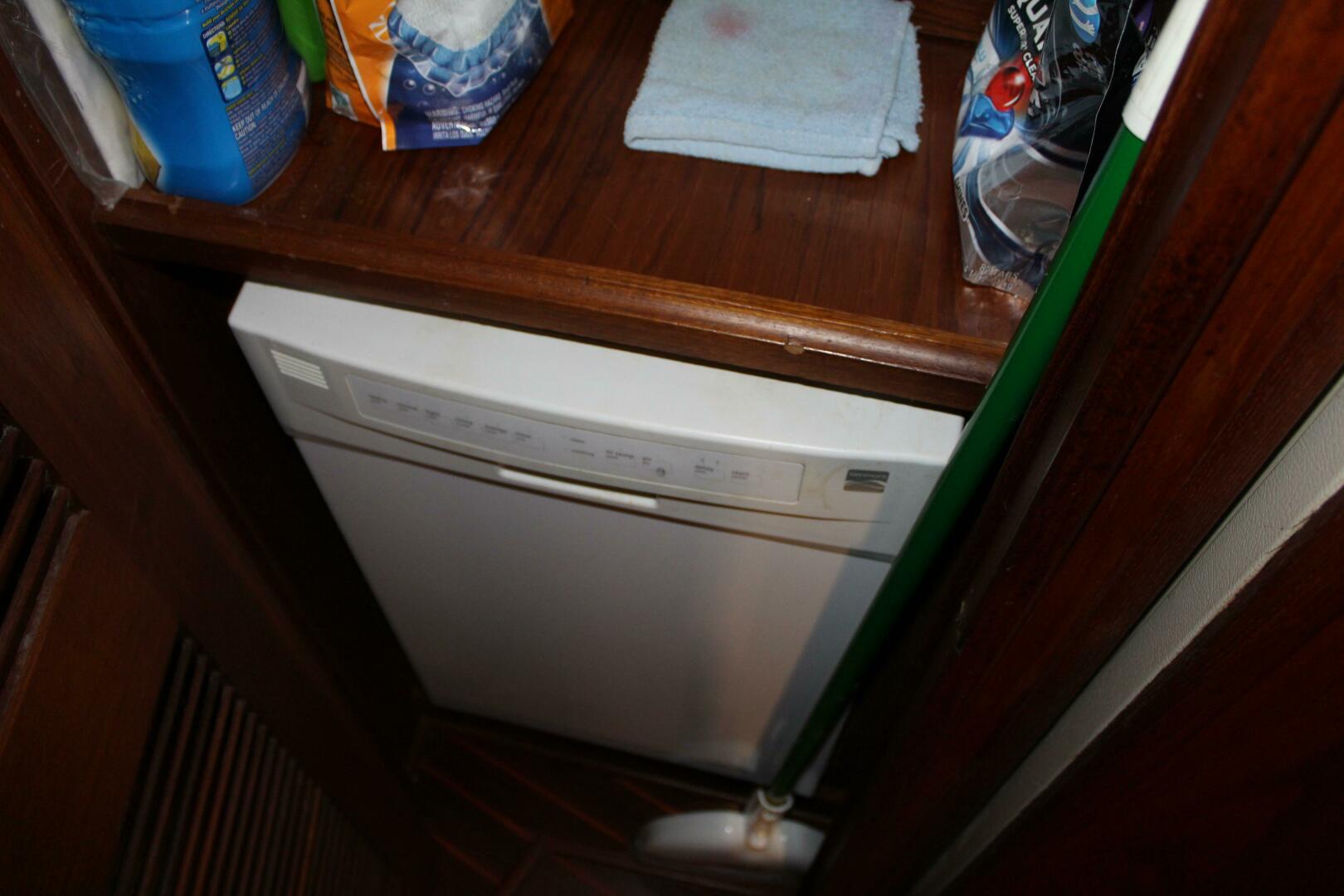 Slide: The Image of Viking 44 Motor Yacht 1986 - 5291354