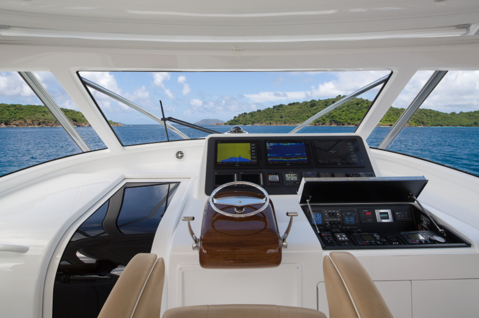 Slide: The Image of Viking 44 Open Helm - 4247526