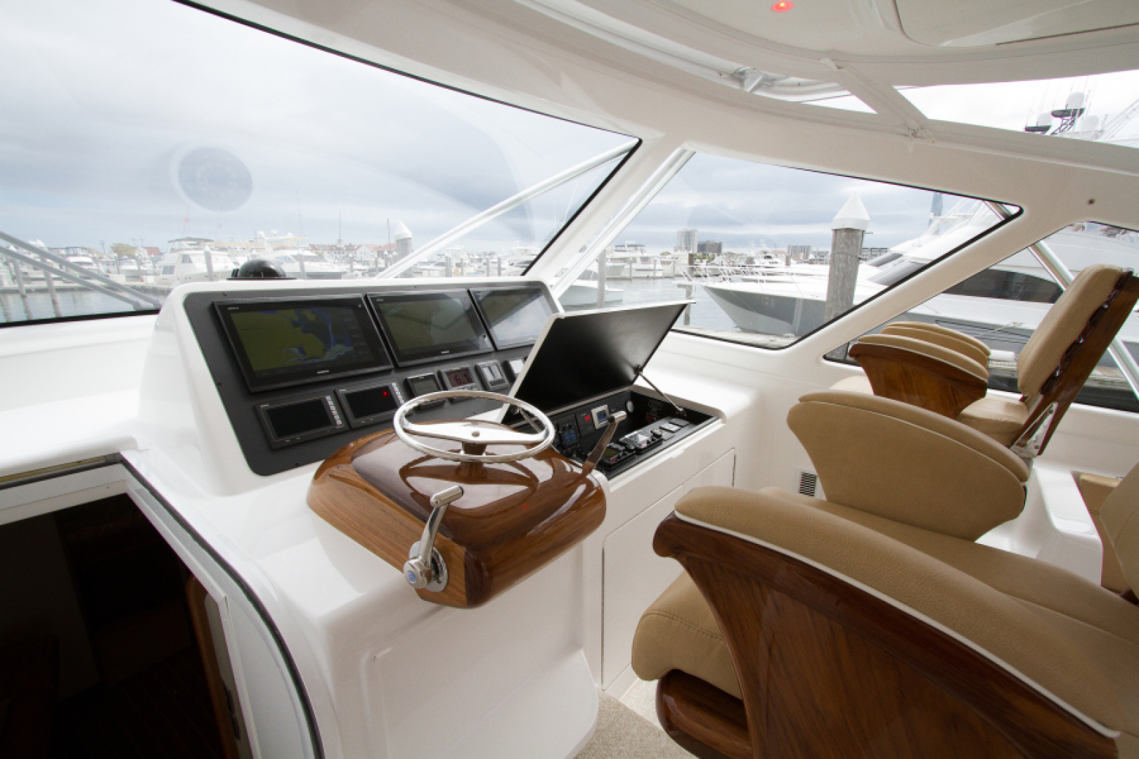 Slide: The Image of Viking 44 Open Helm - 4247521