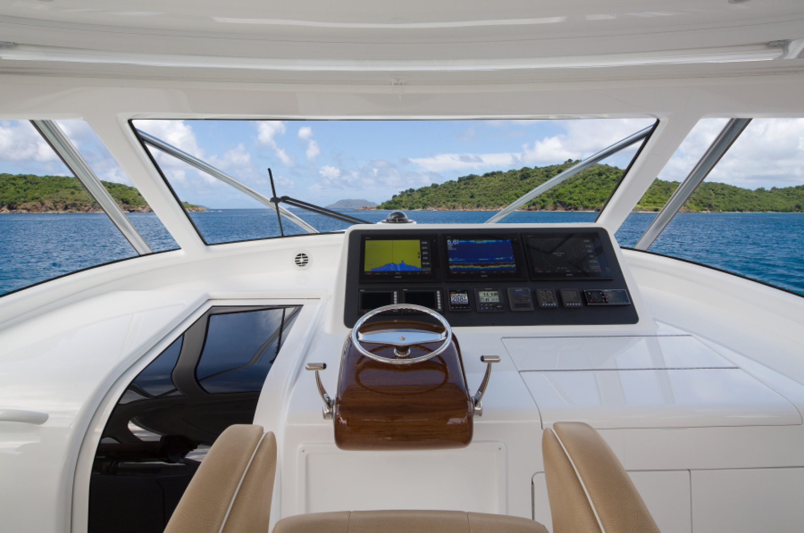 Slide: The Image of Viking 44 Open Helm - 4247524