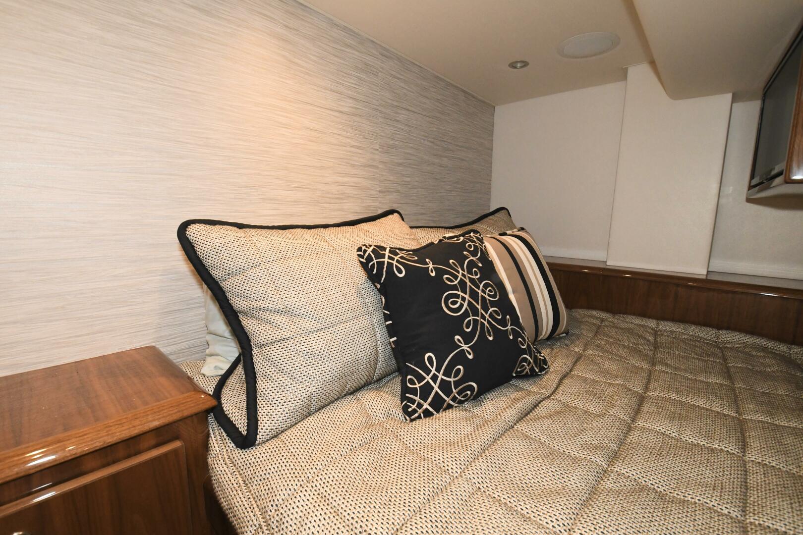 Slide: The Image of 44 ft Viking- 2022 44 SCS -Guest Suite- Ima's Forward Guest Stateroom - 4095151