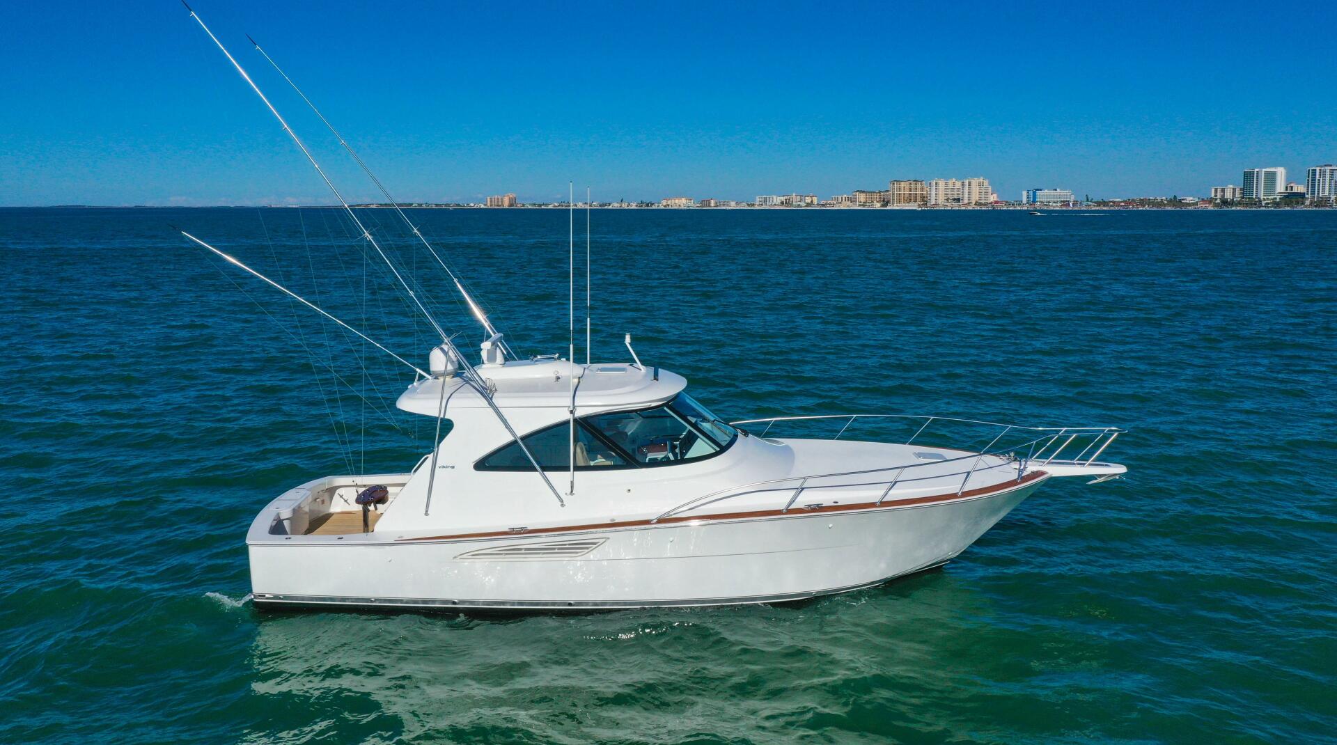 Slide: The Image of 44ft 2022 Viking Sport Coupe - 5239198