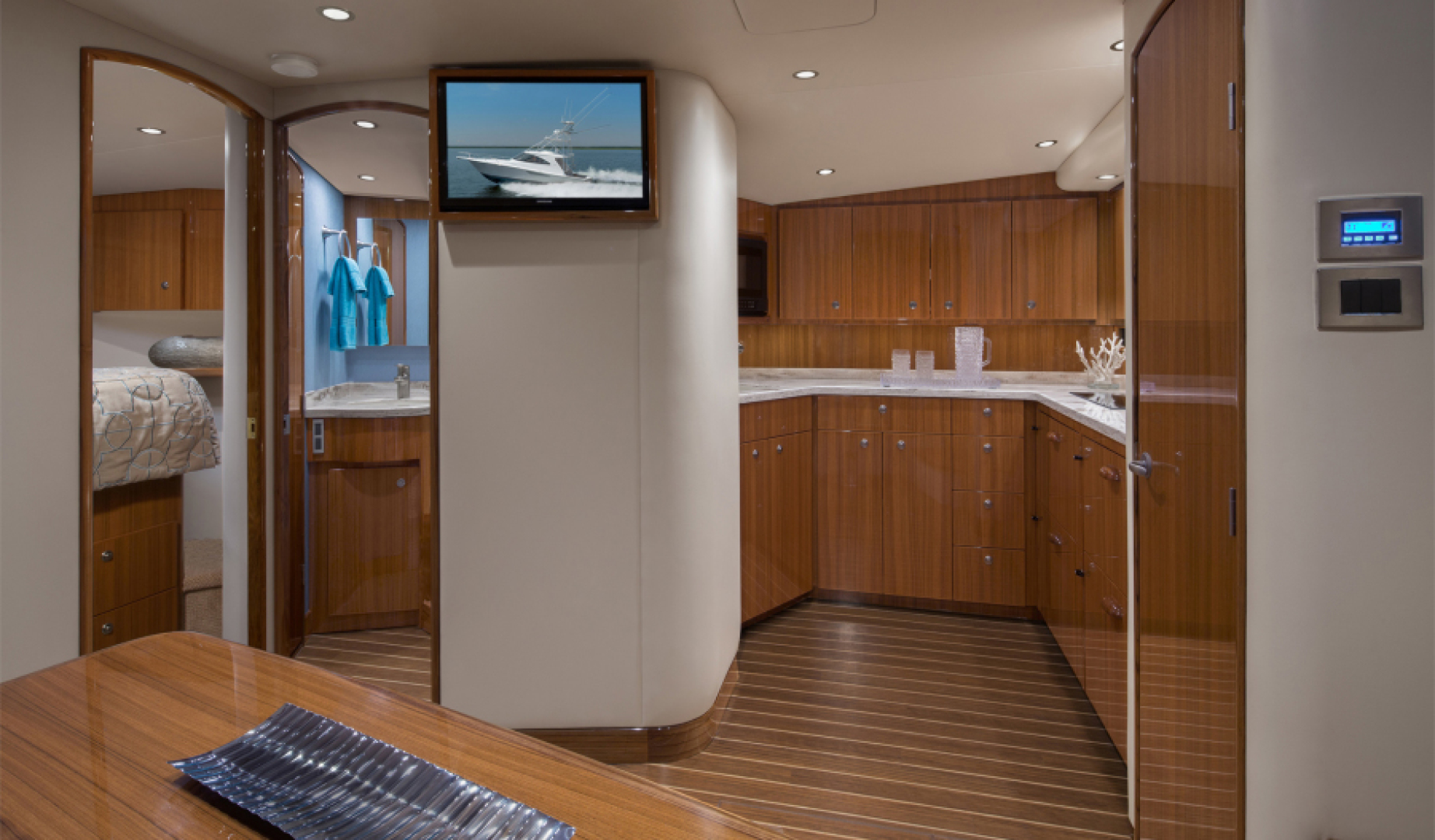Slide: The Image of 2023 44 Viking Sport Tower Salon - 3203518