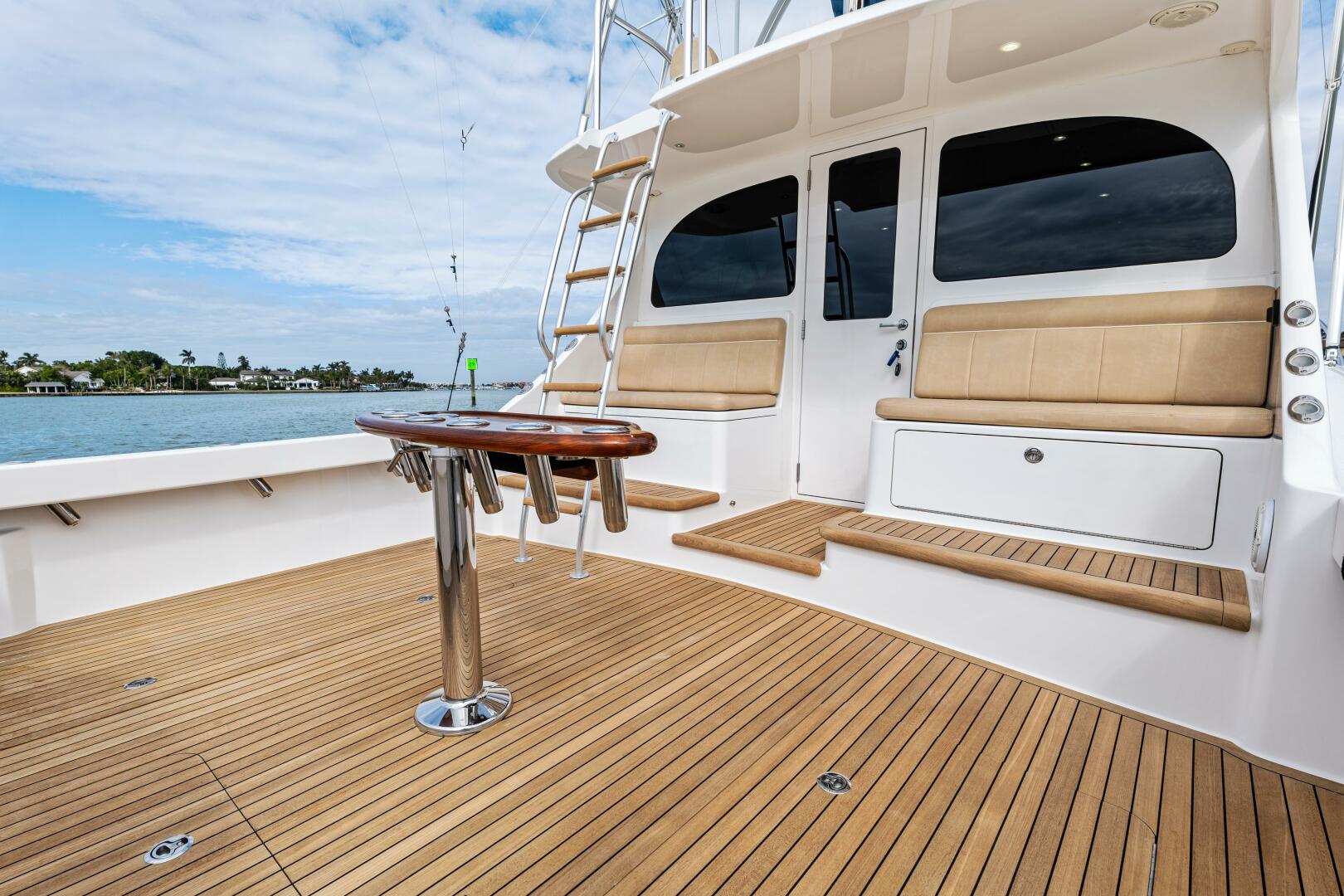 Slide: The Image of 46' Viking 2021 46 Billfish -  - 4954539