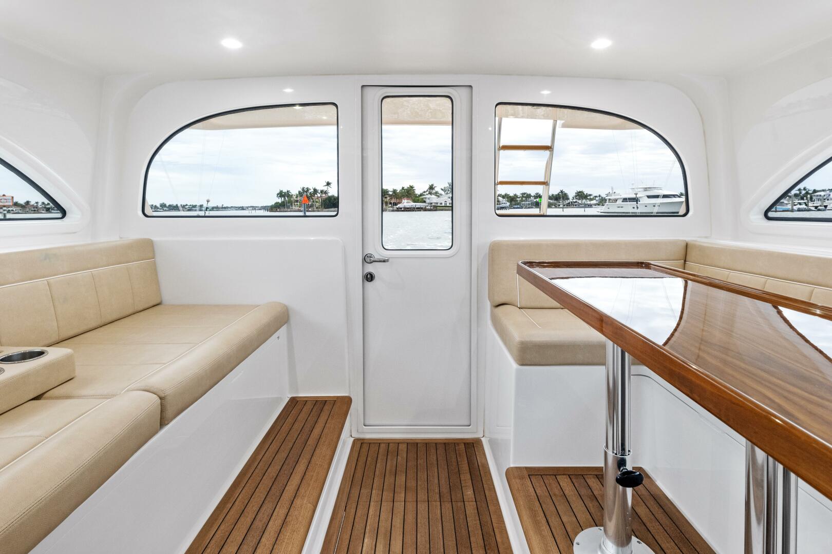 Slide: The Image of 46' Viking 2021 46 Billfish - "Quality Time" - Dinette - 4954552