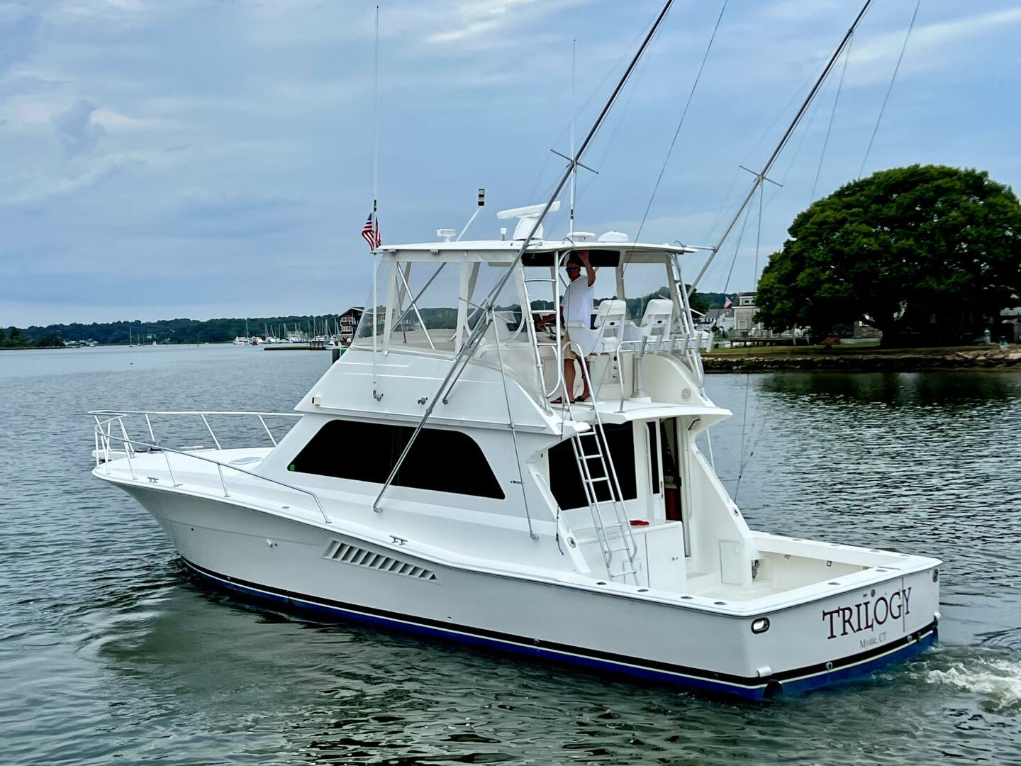 Slide: The Image of Viking 47 Trilogy - Profile 1999 Viking 47 Trilogy - 5029337