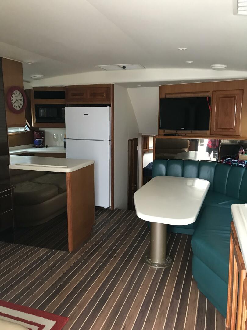 Slide: The Image of Viking 47 Trilogy - Dinette 1999 Viking 47 Trilogy - 5029339