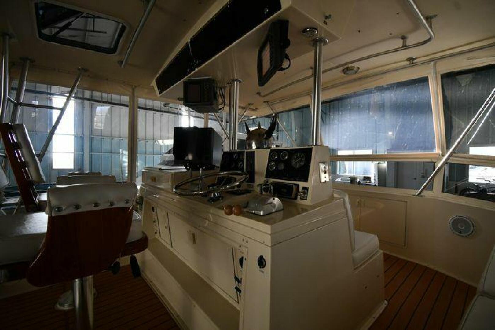 Slide: The Image of Viking 48 Convertible 1988 - 5105934