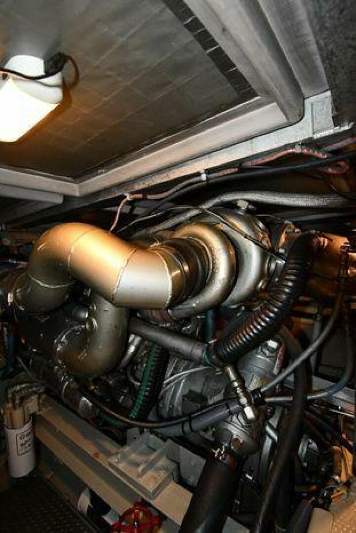 Slide: The Image of Viking 48 Convertible 1988 - 5105997