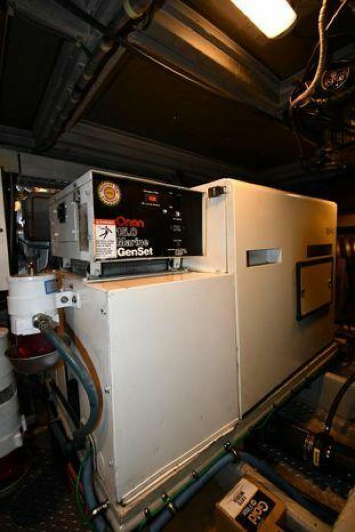 Slide: The Image of Viking 48 Convertible 1988 - 5106008