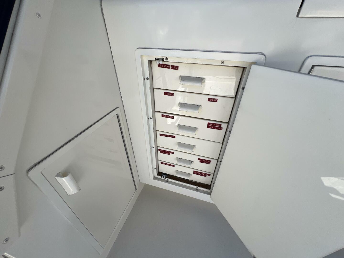 Slide: The Image of Viking 48 Convertible 1990 - 4499961