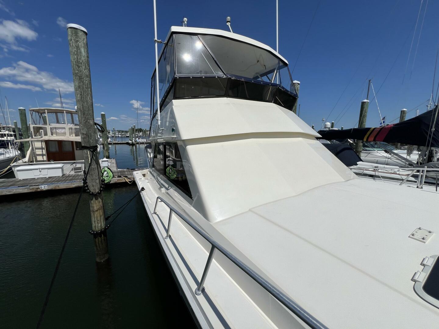 Slide: The Image of Viking 48 Convertible 1990 - 4499969