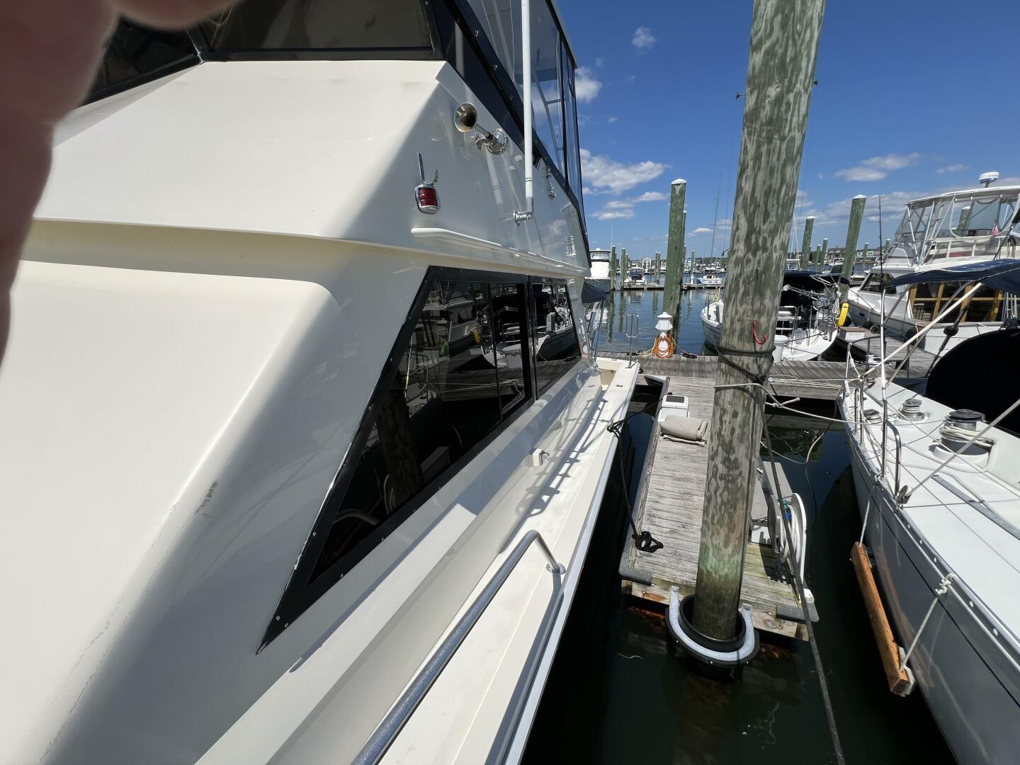 Slide: The Image of Viking 48 Convertible 1990 - 4499970