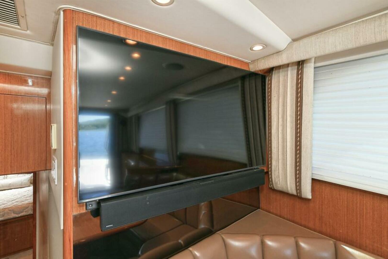 Slide: The Image of Viking 48 Convertible 2002 - 5505722