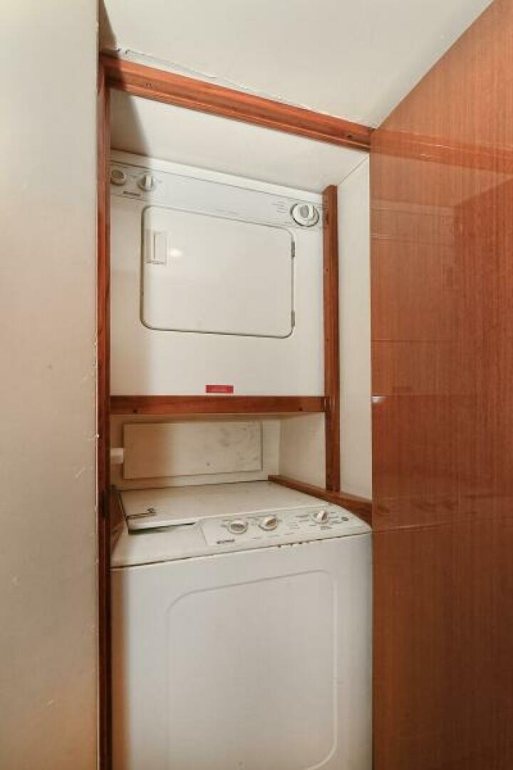 Slide: The Image of Viking 48 Convertible 2002 - 5505732