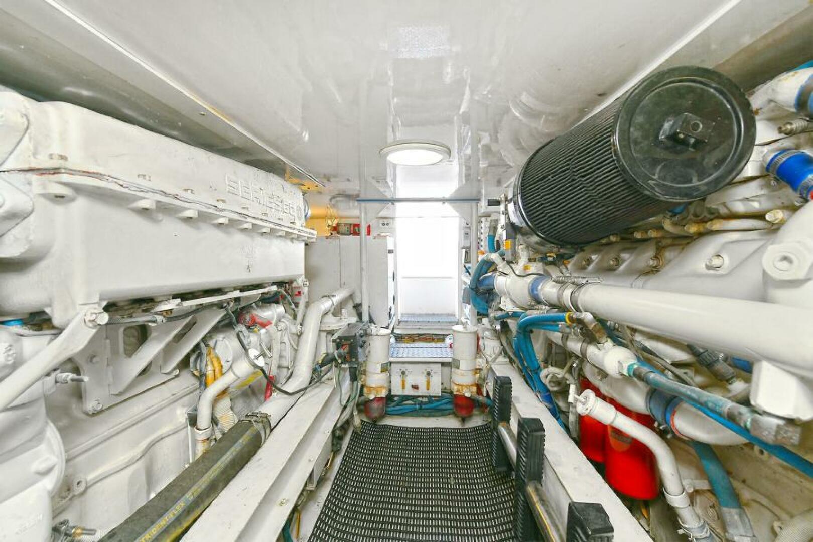 Slide: The Image of Viking 48 Convertible 2002 - 5505742