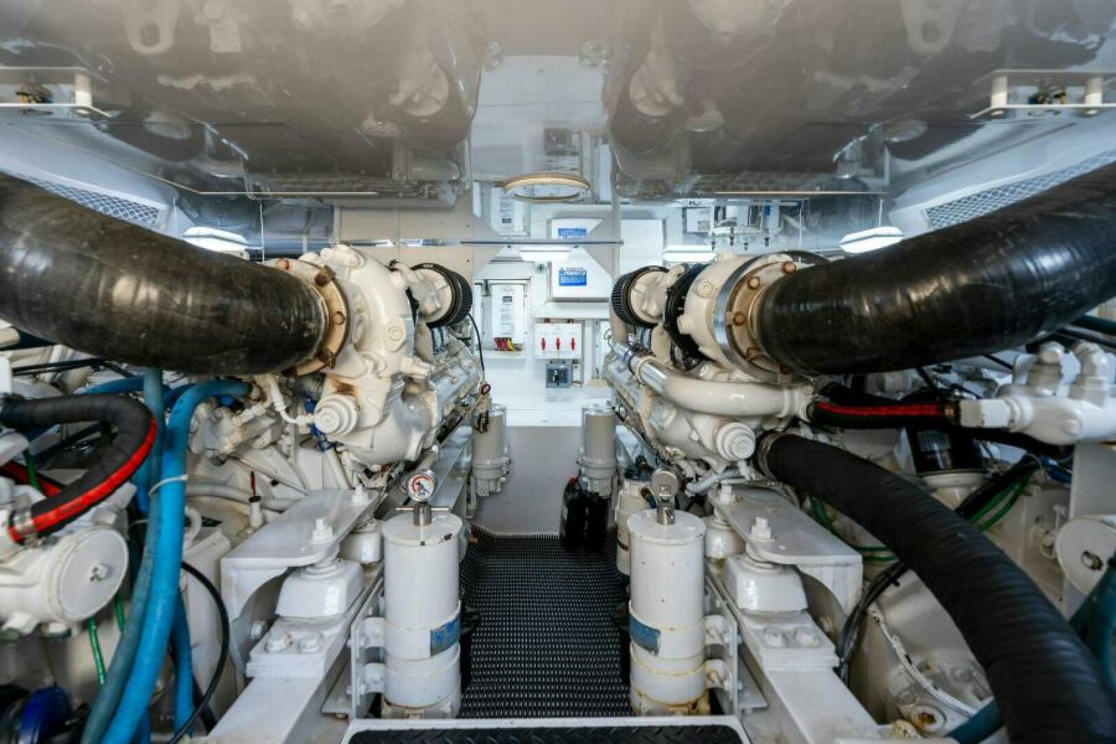 Slide: The Image of 2003 Viking 48 Convertible - 5450502