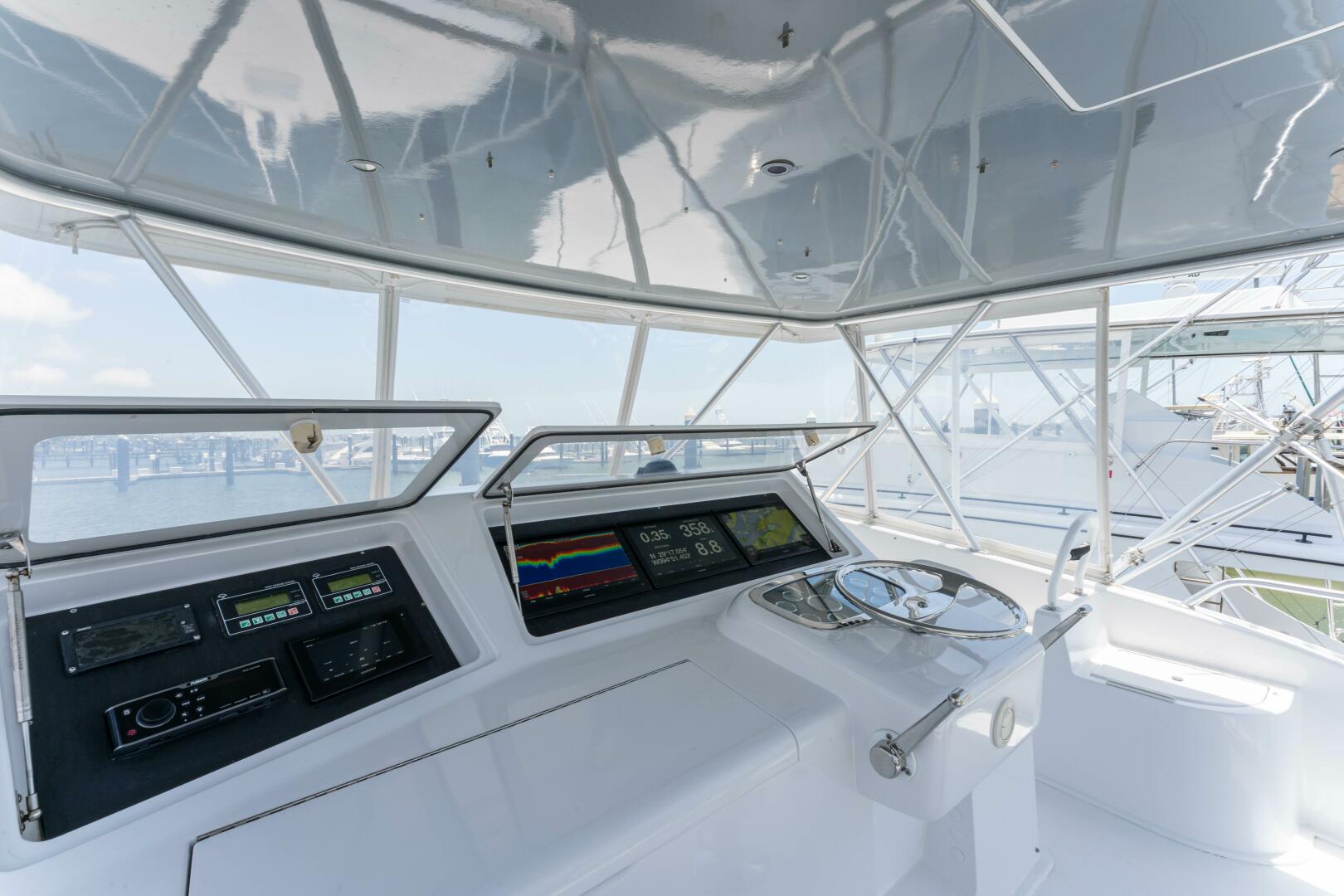 Slide: The Image of 2004 Viking 48 Convertible - 5350814