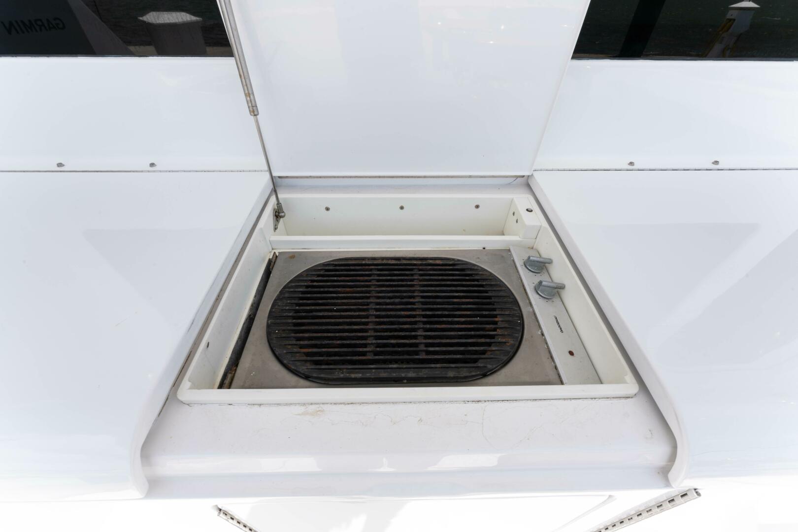 Slide: The Image of 2004 Viking 48 Convertible  - 5350834