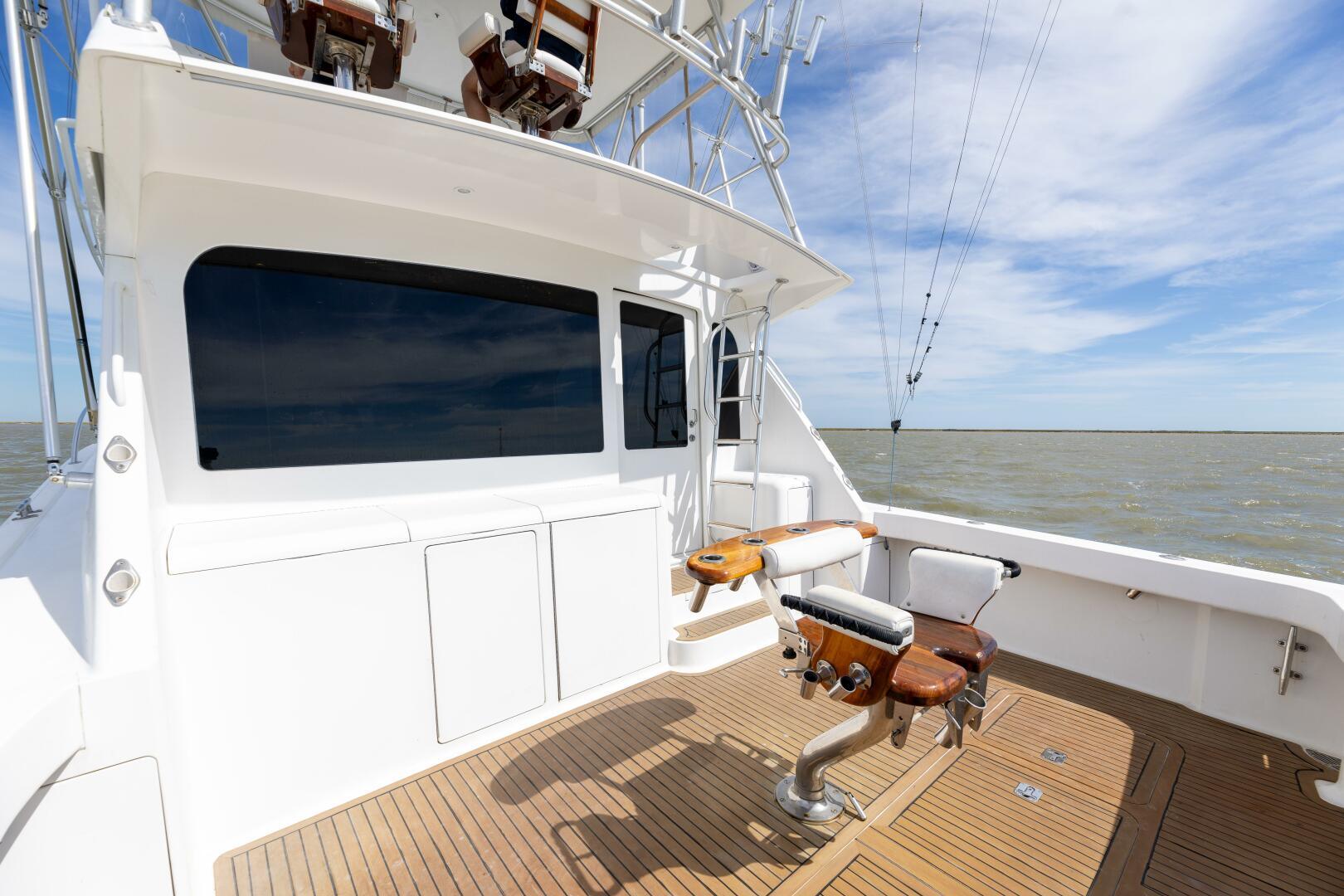 Slide: The Image of 2005 Viking 48 Convertible "Beer-A-Cuda" - 4757312