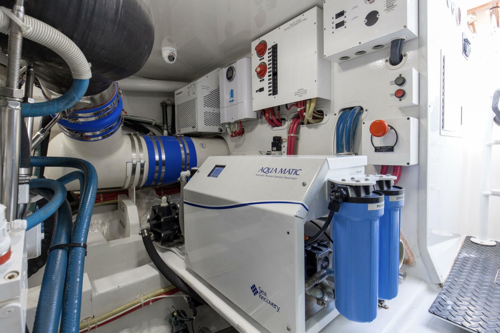 Slide: The Image of 2017 48 Viking Convertible _Reel Petty_ Engine Room (4) - 5381106