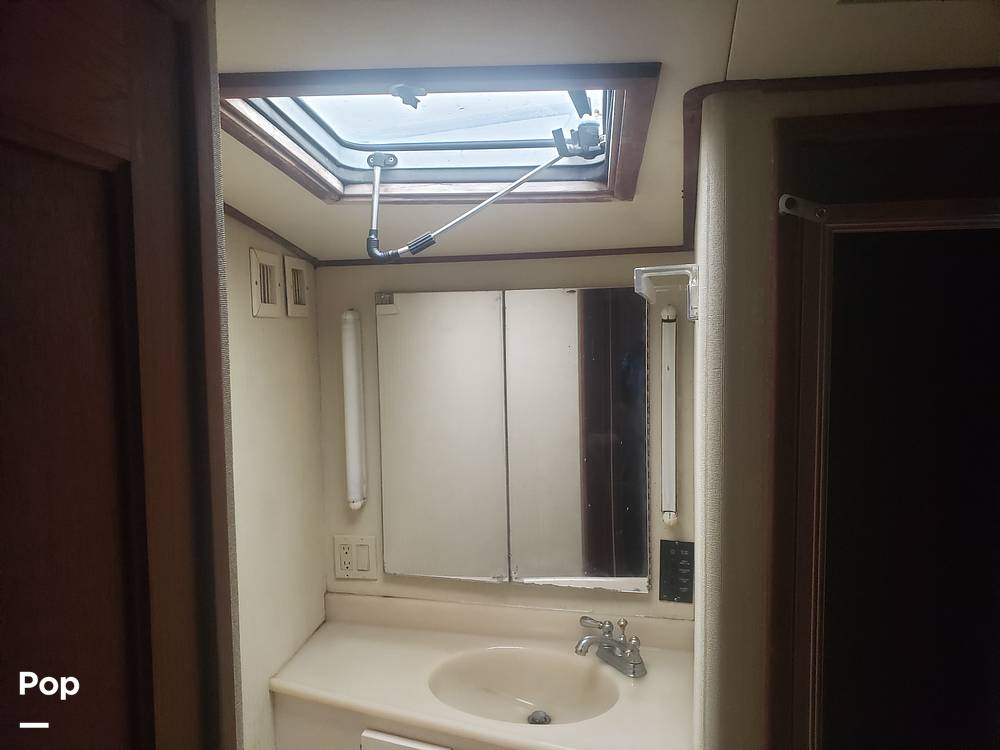 Slide: The Image of Viking 48 Convertible Sport Fish 1989 - 15139162