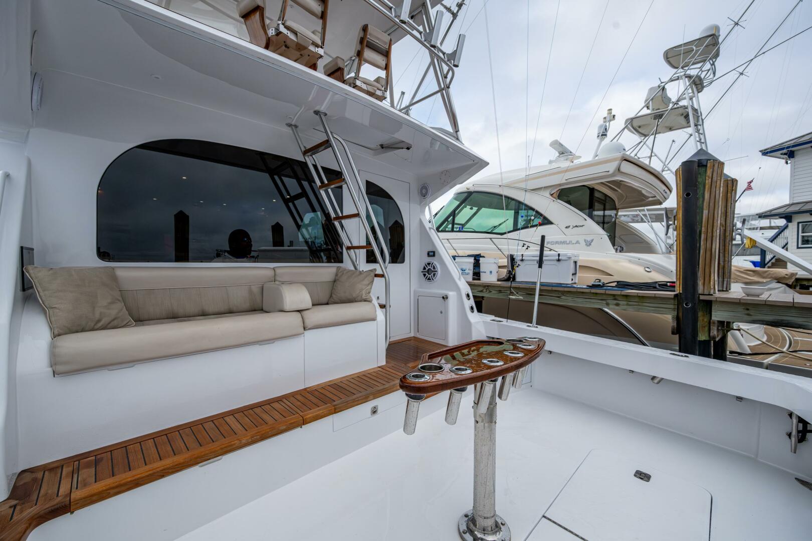 Slide: The Image of 2001 Viking 50 Convertible Overcharged - 5024139