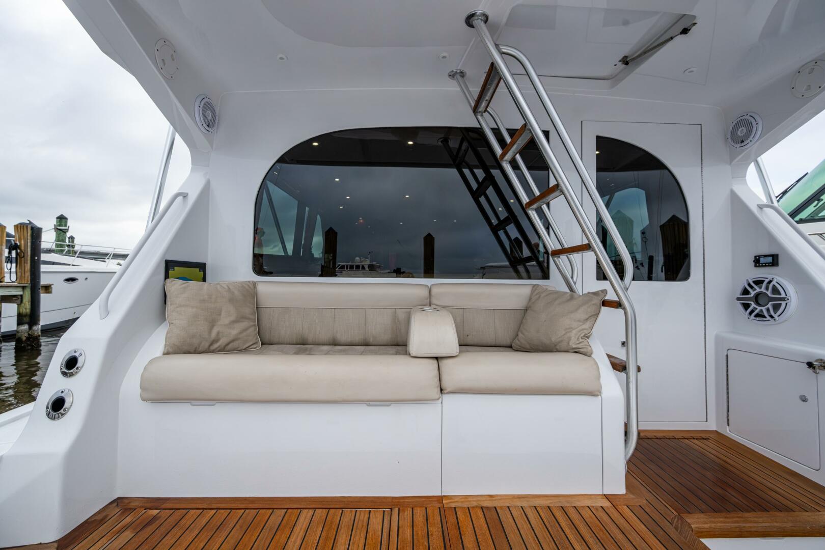 Slide: The Image of 2001 Viking 50 Convertible Overcharged - 5024142