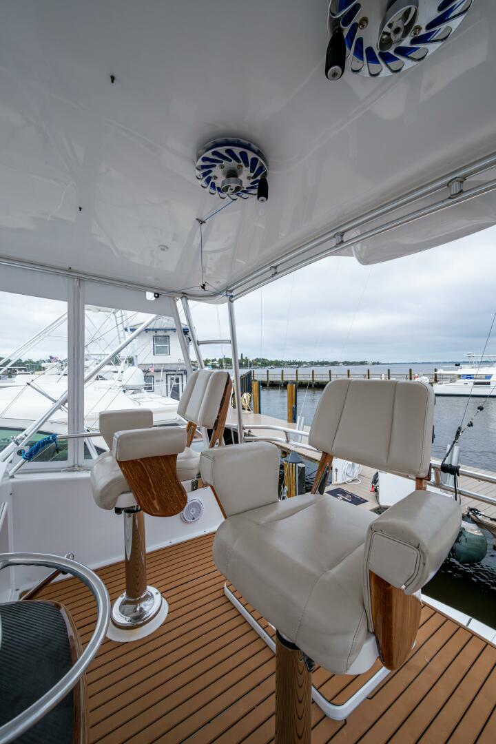 Slide: The Image of 2001 Viking 50 Convertible Overcharged - 5033990