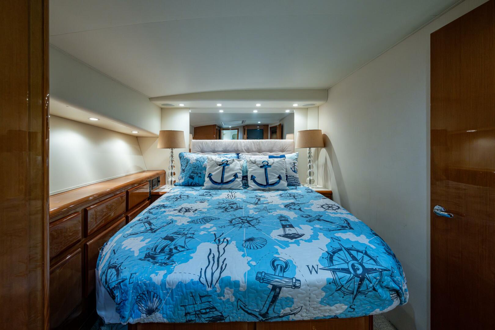 Slide: The Image of 2001 Viking 50 Convertible Overcharged - 5034033