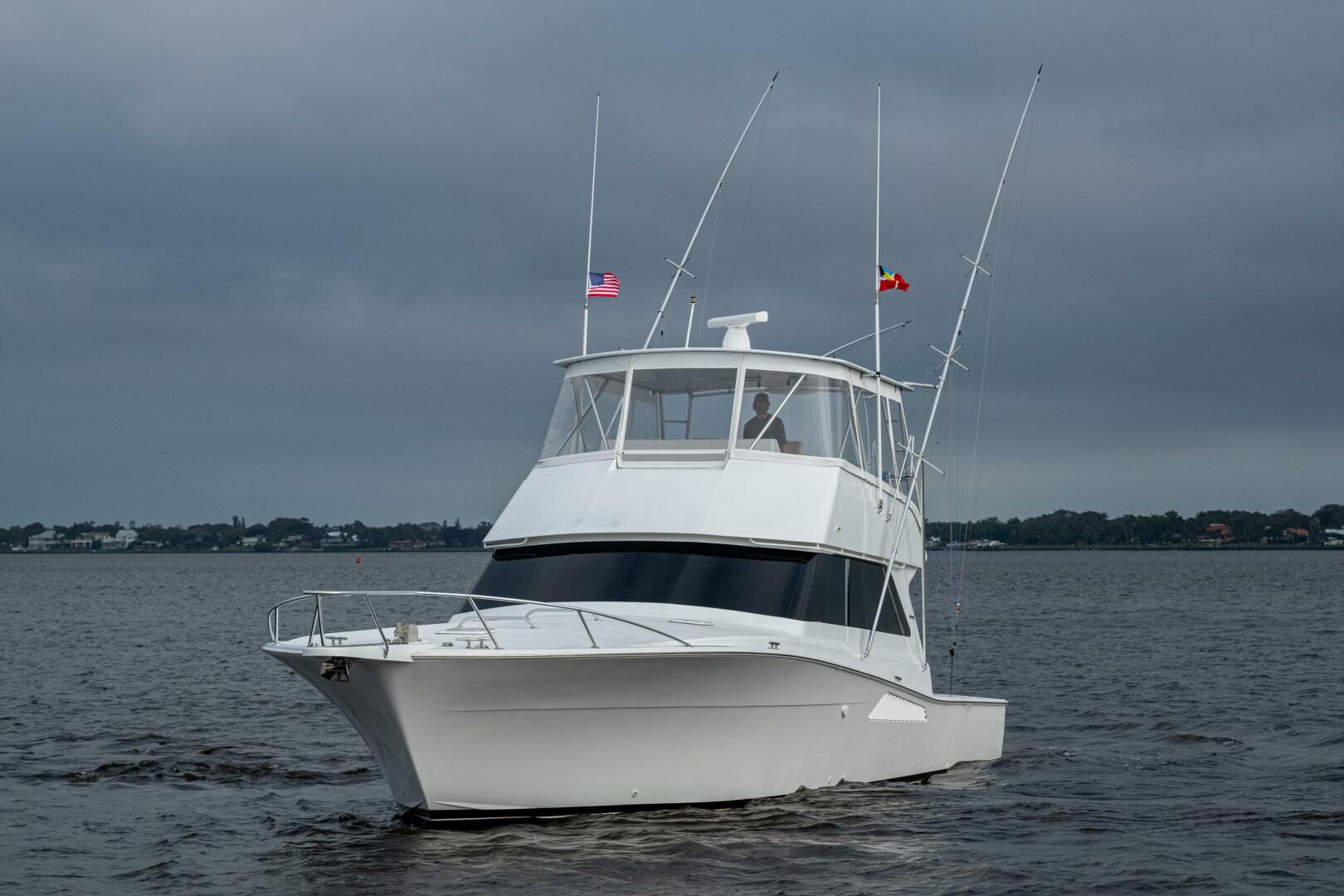 Slide: The Image of 2001 Viking 50 Convertible Overcharged - 5034049