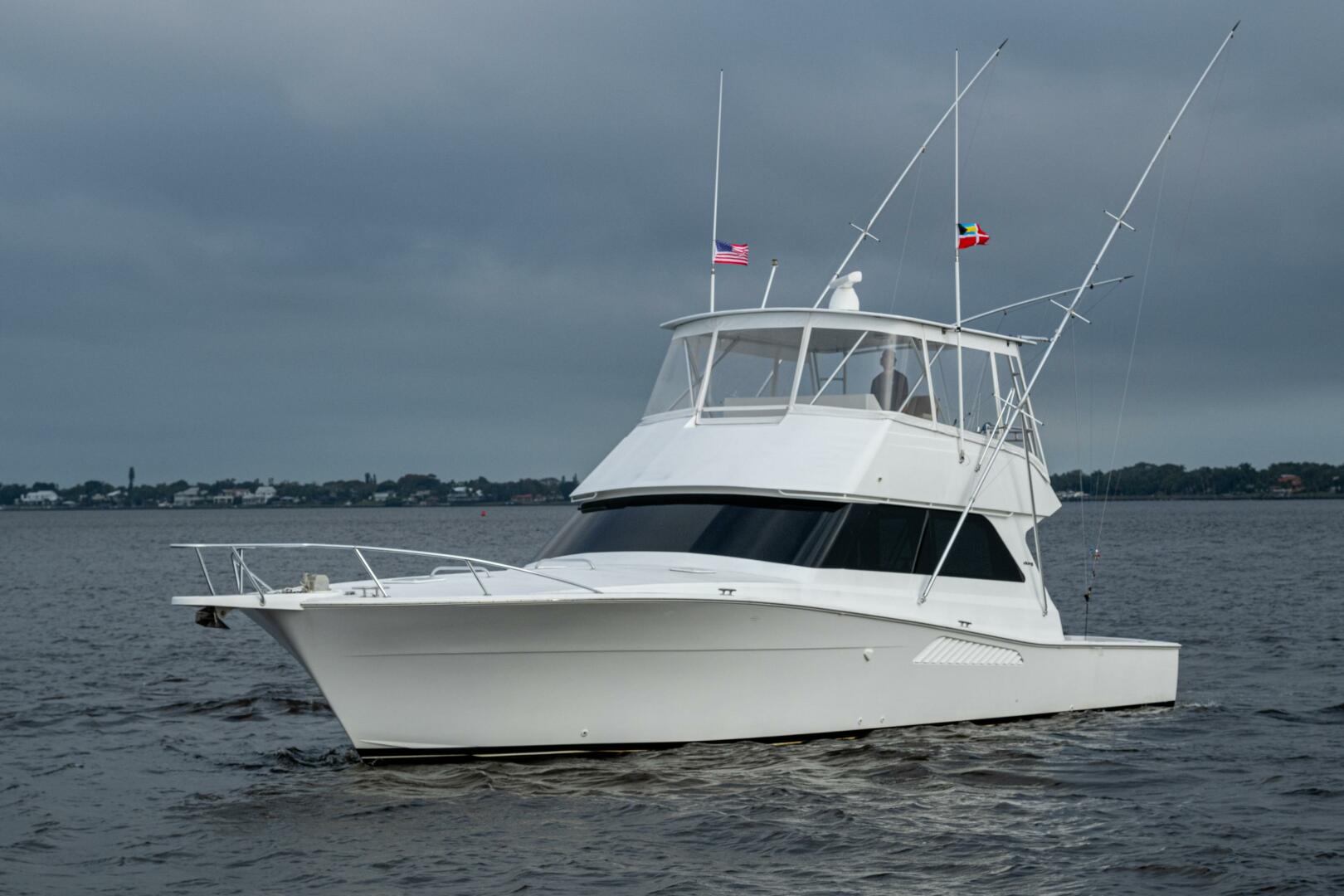 Slide: The Image of 2001 Viking 50 Convertible Overcharged - 5034050