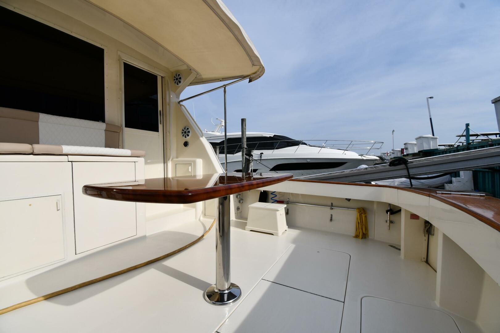 Slide: The Image of Viking 53 Convertible 1990 - 4877634