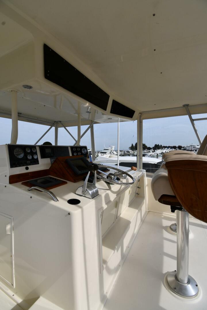 Slide: The Image of Viking 53 Convertible 1990 - 4877645