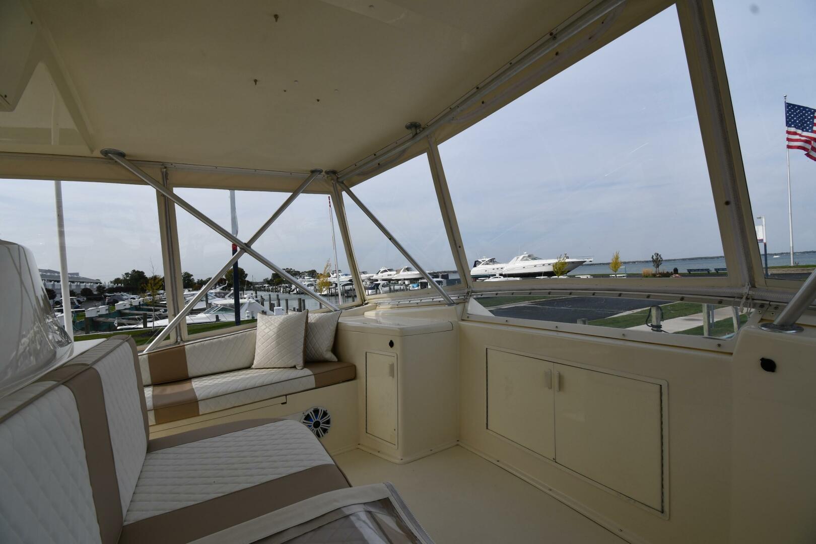 Slide: The Image of Viking 53 Convertible 1990 - 4877661