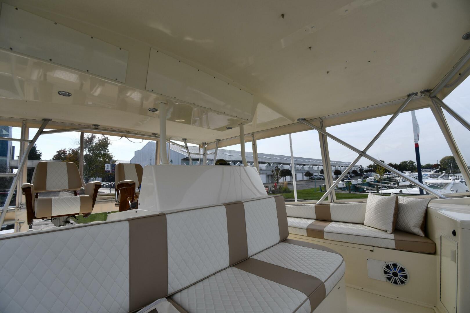 Slide: The Image of Viking 53 Convertible 1990 - 4877663