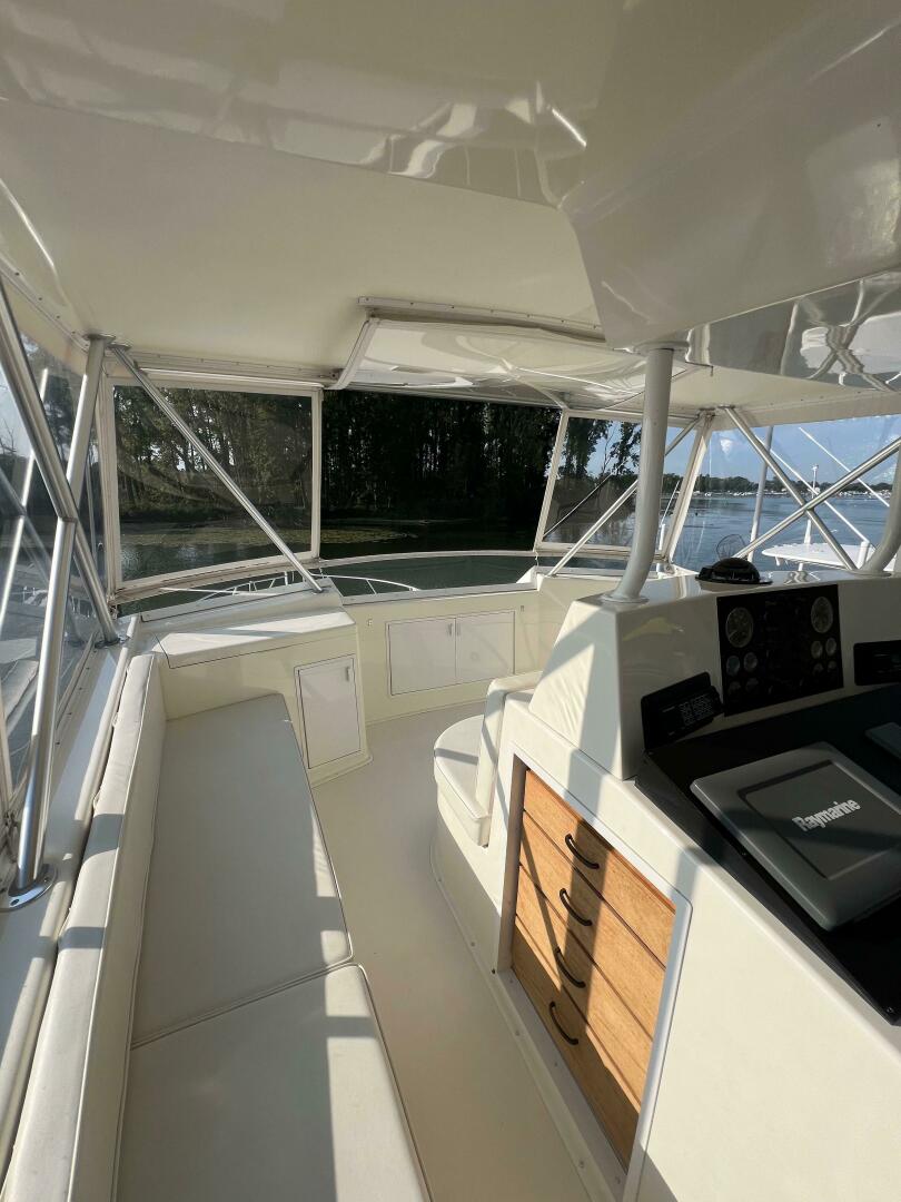 Slide: The Image of Viking 53 Convertible 1995 - 4768689