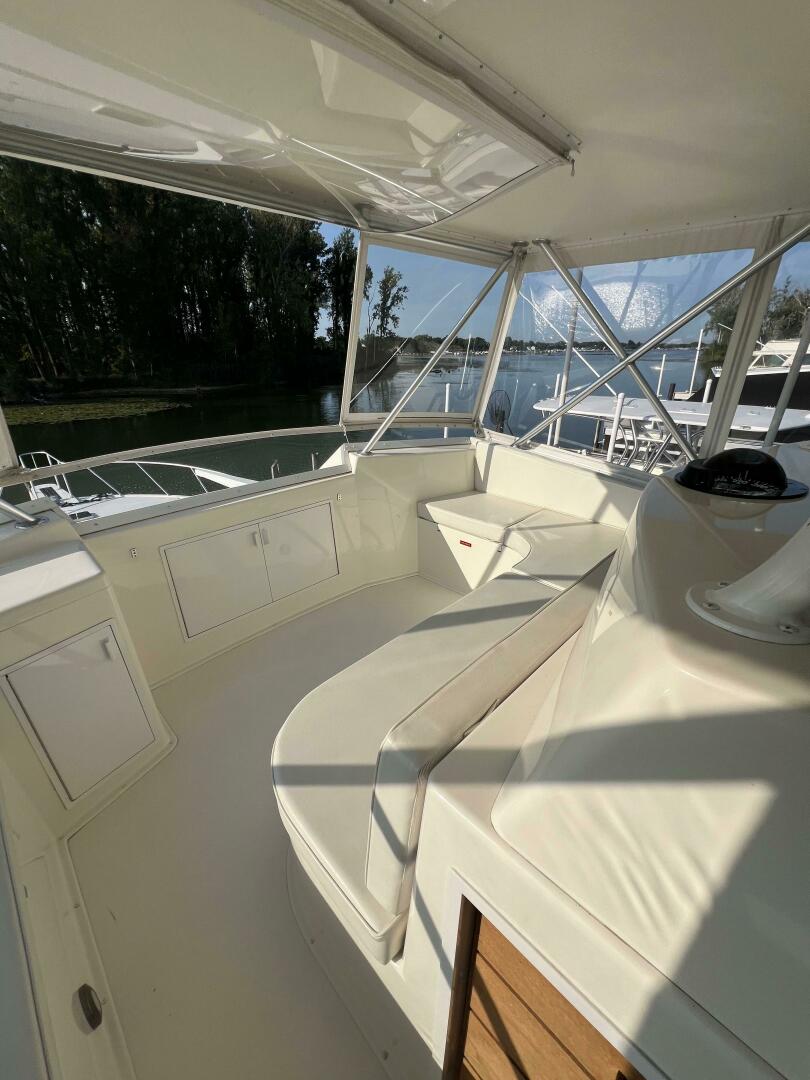 Slide: The Image of Viking 53 Convertible 1995 - 4768692