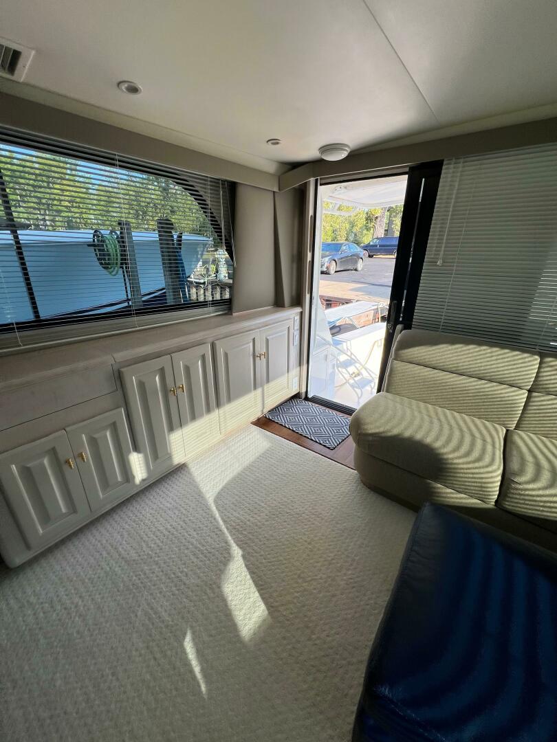 Slide: The Image of Viking 53 Convertible 1995 - 4768694