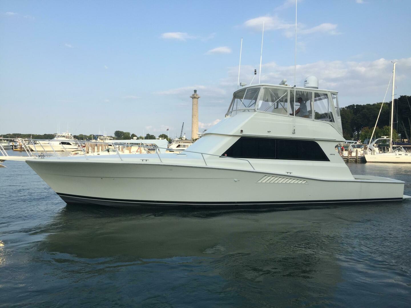Slide: The Image of Viking 53 Convertible 1995 - 4768726