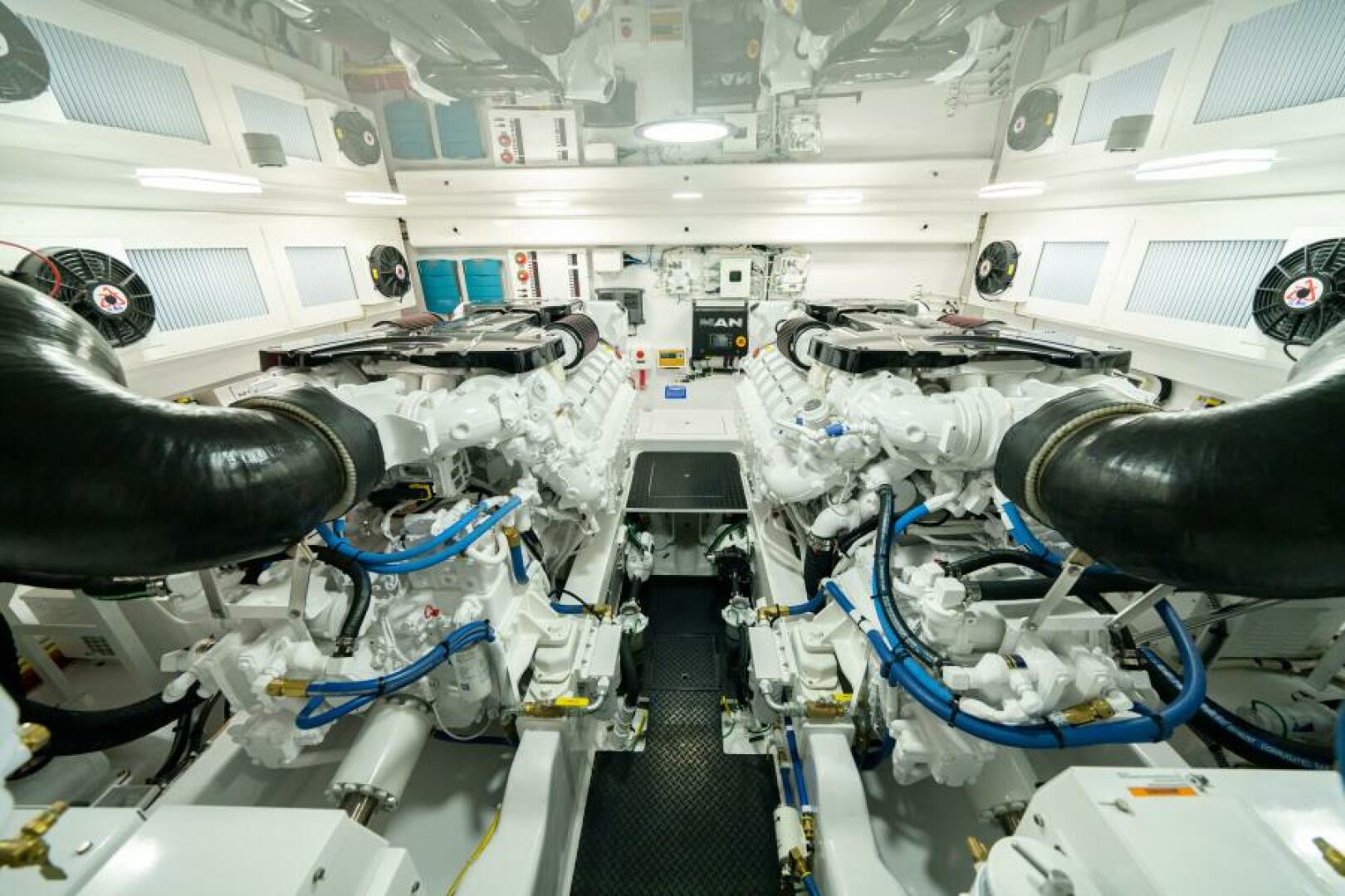 Slide: The Image of Viking 54 Sport Tower 2025 - 4527475