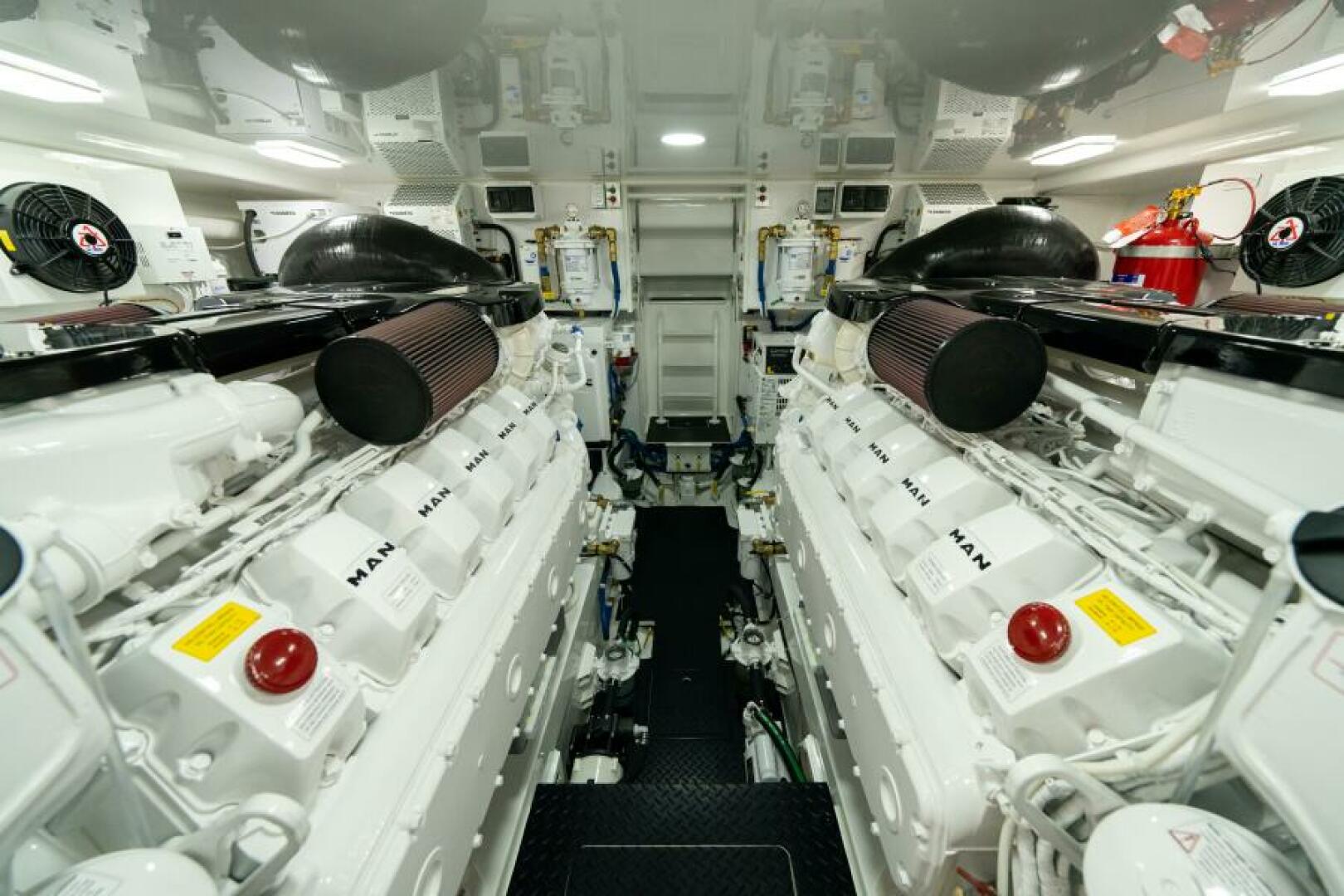 Slide: The Image of Viking 54 Sport Tower 2025 - 4527477